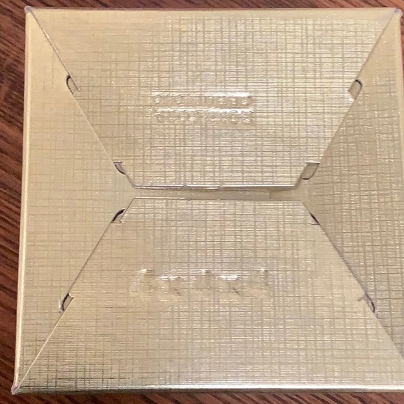 Gift Boxes - Picture 12 of 13